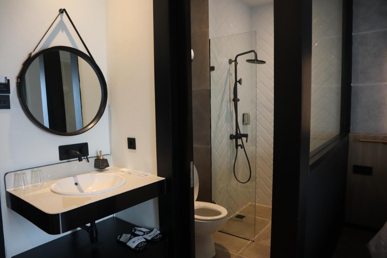 Gaia Hotel Ternate Buitenkant foto