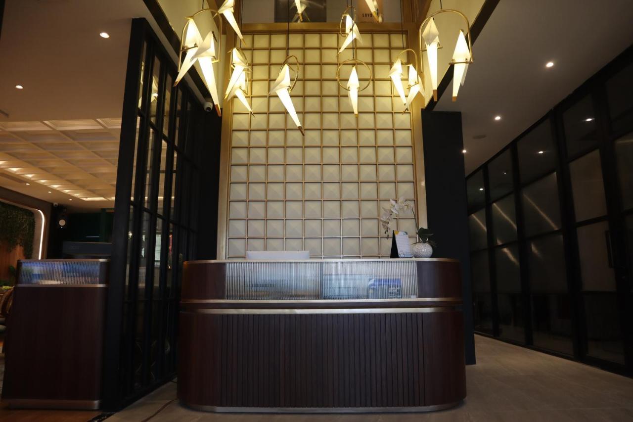 Gaia Hotel Ternate Buitenkant foto